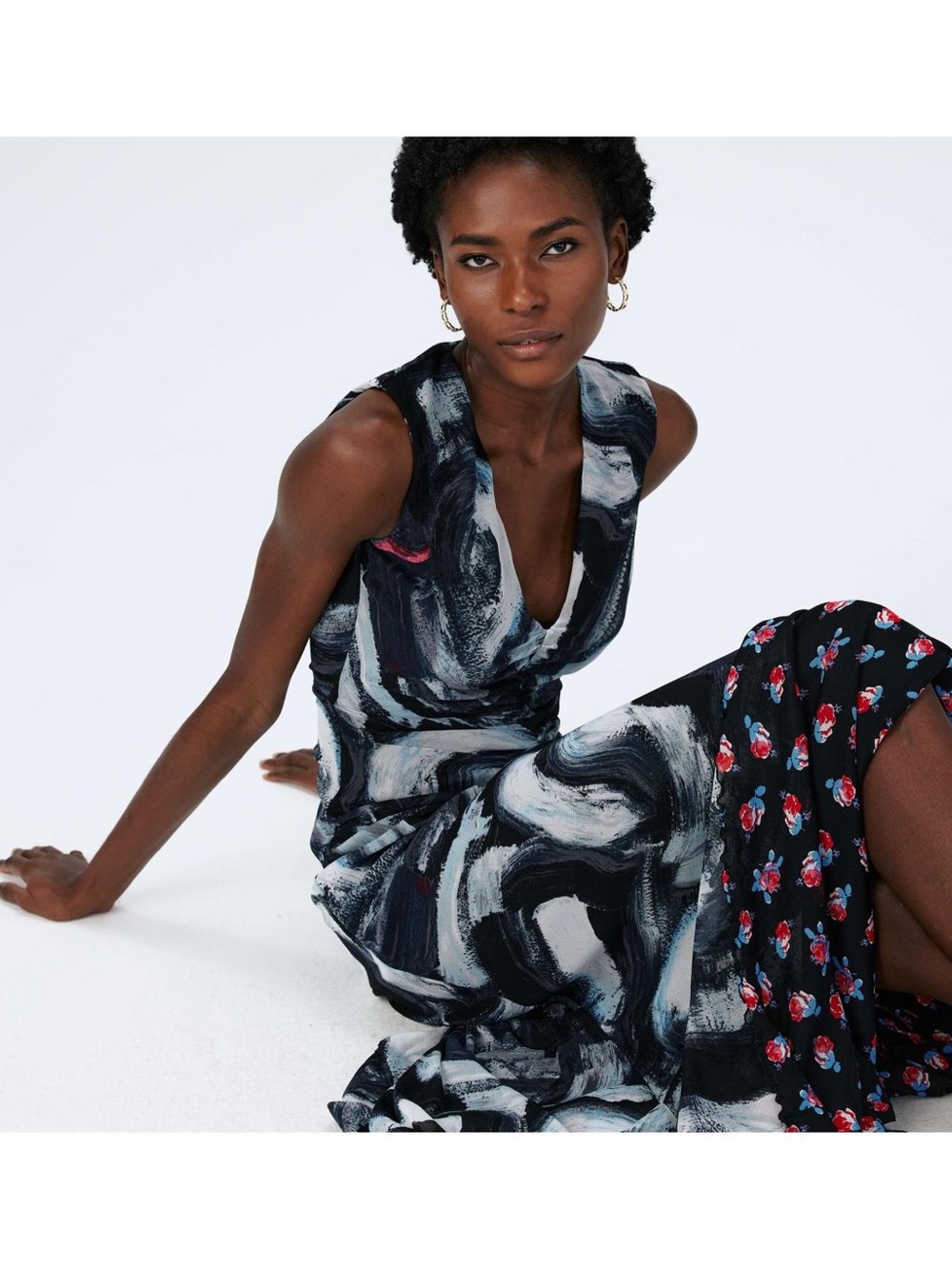 Diane Von Furstenberg Solveigh Black, White & Gray Abstract Maxi Dress